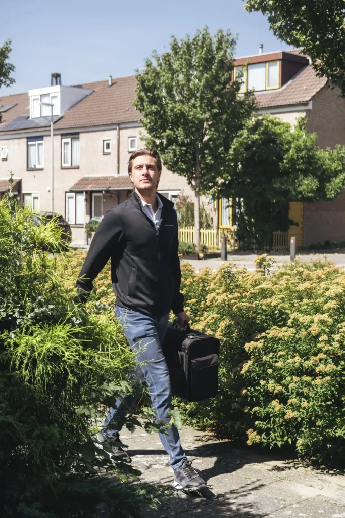 Ventasol-adviseur onderweg naar een klant