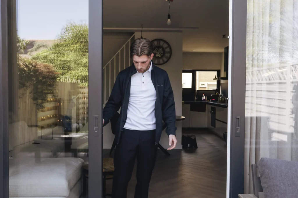Schuifpui met zicht op de woonkamer